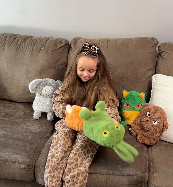 Weak / Strong Truthkins Set (Philippians 4:13) - Truthkins - Faith-filled plush toys that turn big feelings into God's truth